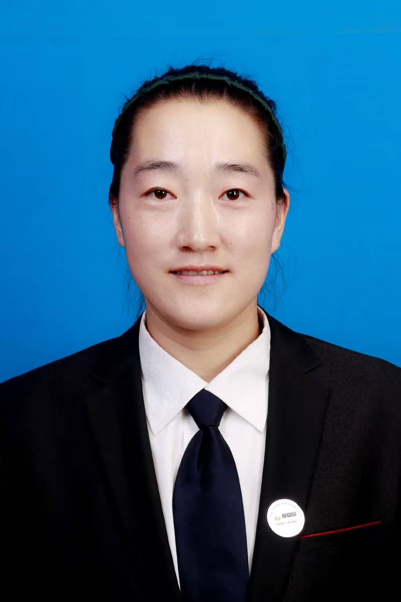 马宁宁.jpg