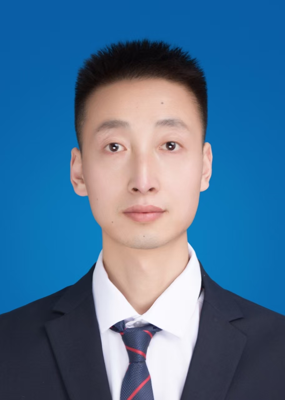 田哲.jpg